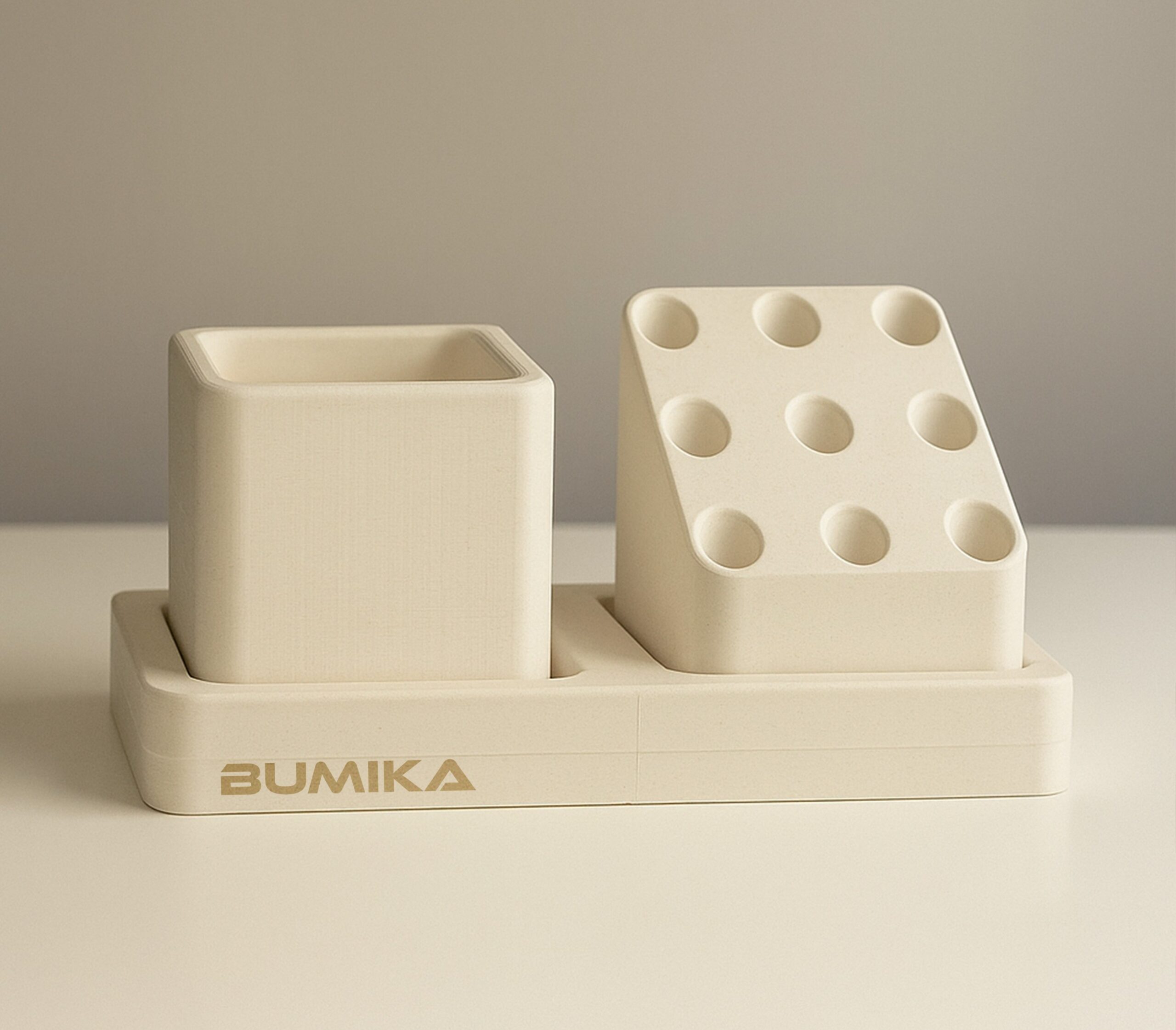 نظم دهنده میز اداری بتنی scaled